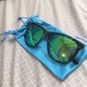 Knock around sunglasses